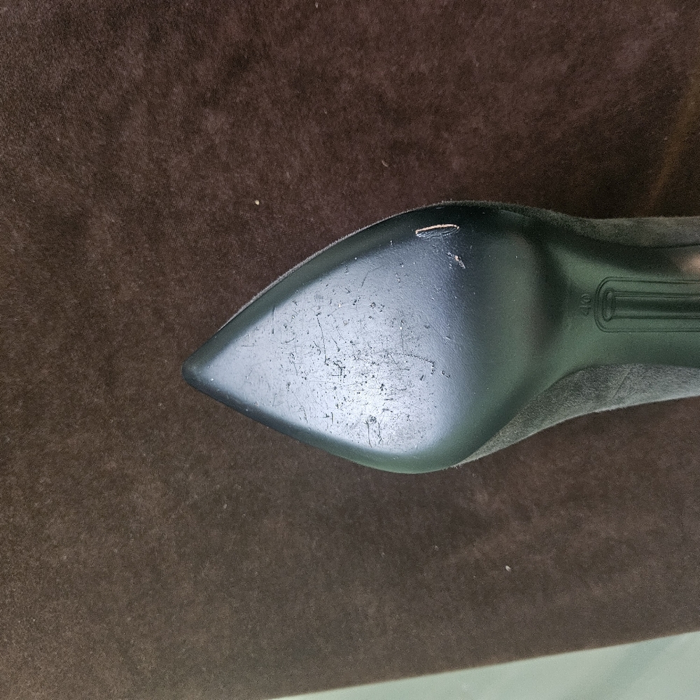 Stella Luna Suede Grey Heels - Picture 6 of 12